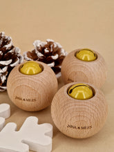 Charger l'image dans la galerie, Hochet JINGLA boule (disponible en 11 coloris)