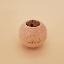 Charger l'image dans la galerie, Hochet JINGLA boule (disponible en 11 coloris)